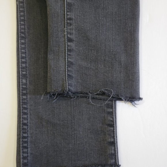 Madewell 10" High Rise Skinny Ankle Button Front Raw Hem Jean, Faded Black Grey - Picture 11 of 11